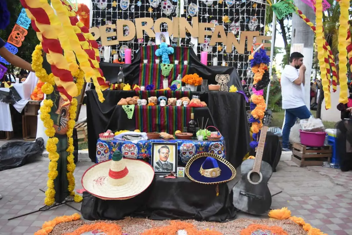 ¿Cómo se celebra el Día de Muertos en Sinaloa? 