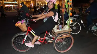 Paseo nocturno en bicicleta por el Día de Muertos en CDMX ; cuándo y lugares a recorrer