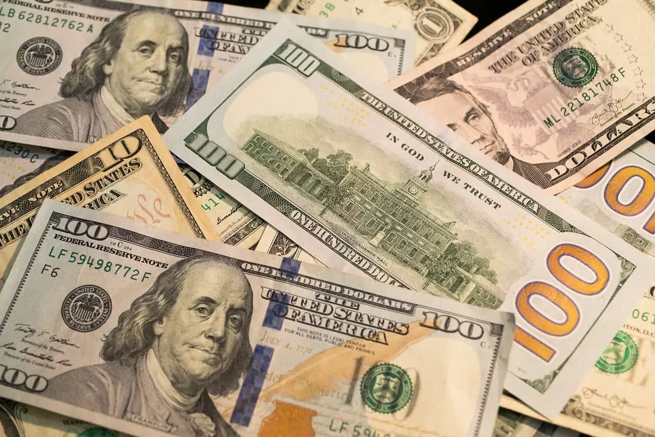 Así se cotiza el dólar en los principales bancos de México. Foto: Cortesía