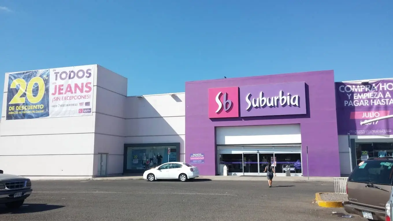 Ofertas de las Noches Moradas de Suburbia. Foto: Cortesía