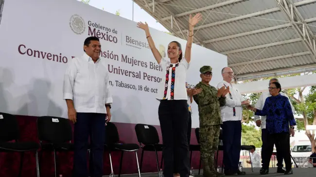 Claudia Sheinbaum enlista obras y proyectos que se realizarán en Tabasco en el 2025.