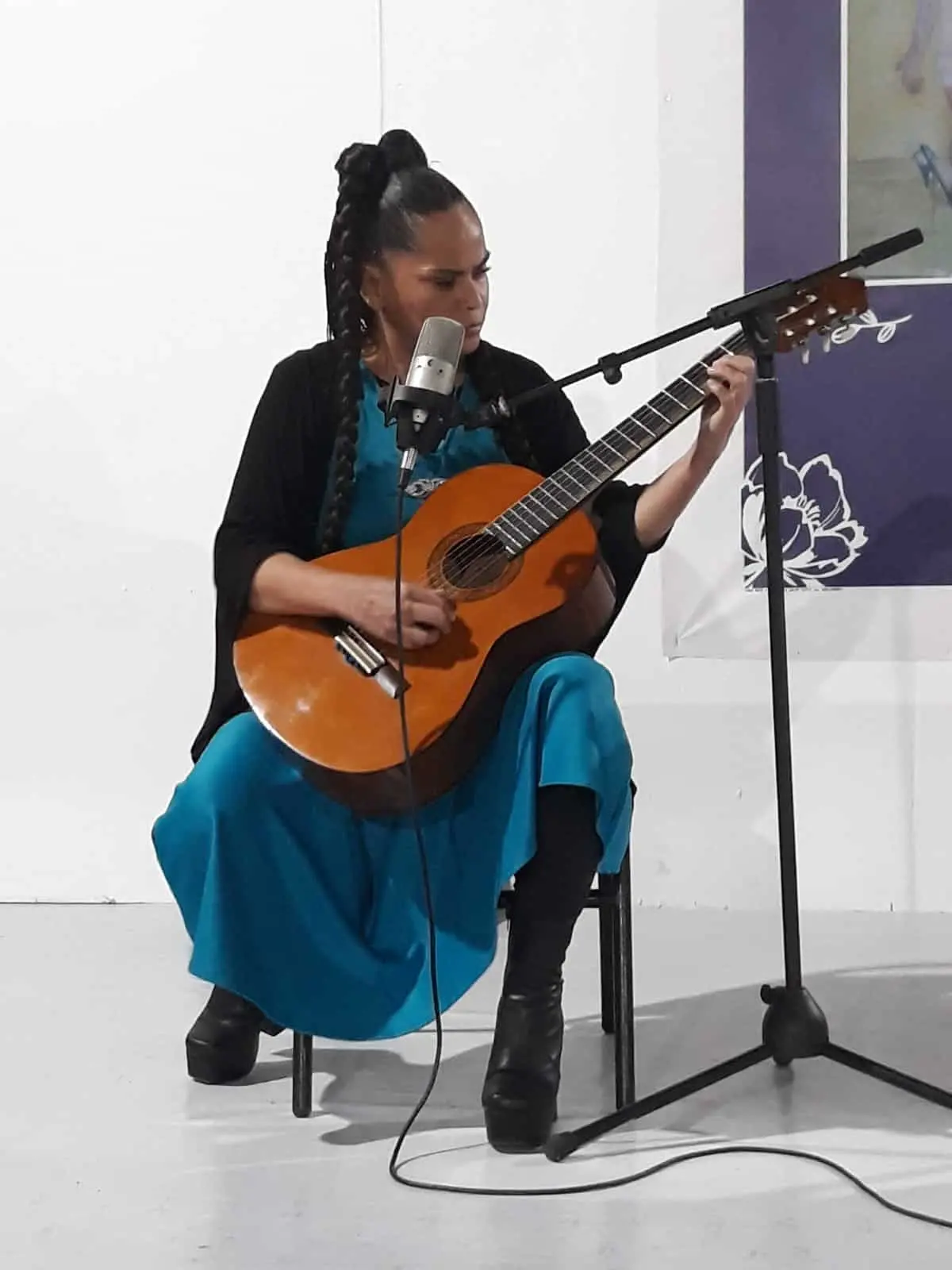 Dorisang es una artista urbana que disfruta de cantar y la poesía. Foto: Cortesía