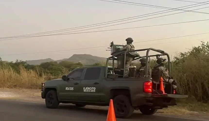 Elementos del Ejército. Foto temática.