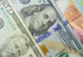 Precio del dólar hoy 4 de agosto de 2025: $16.90 la compra y $20.35 a la venta
