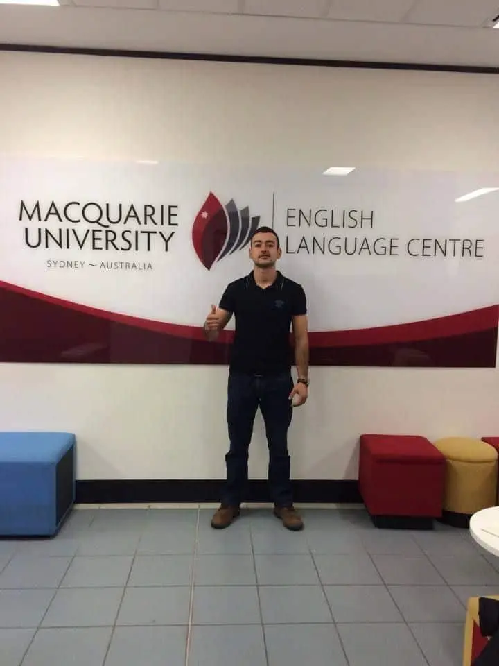 Con mucho esfuerzo, Javier Alonso logró estudiar en la Universidad de Australia.