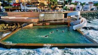 La alberca pegadita al mar de Mazatlán ya está abierta de nuevo