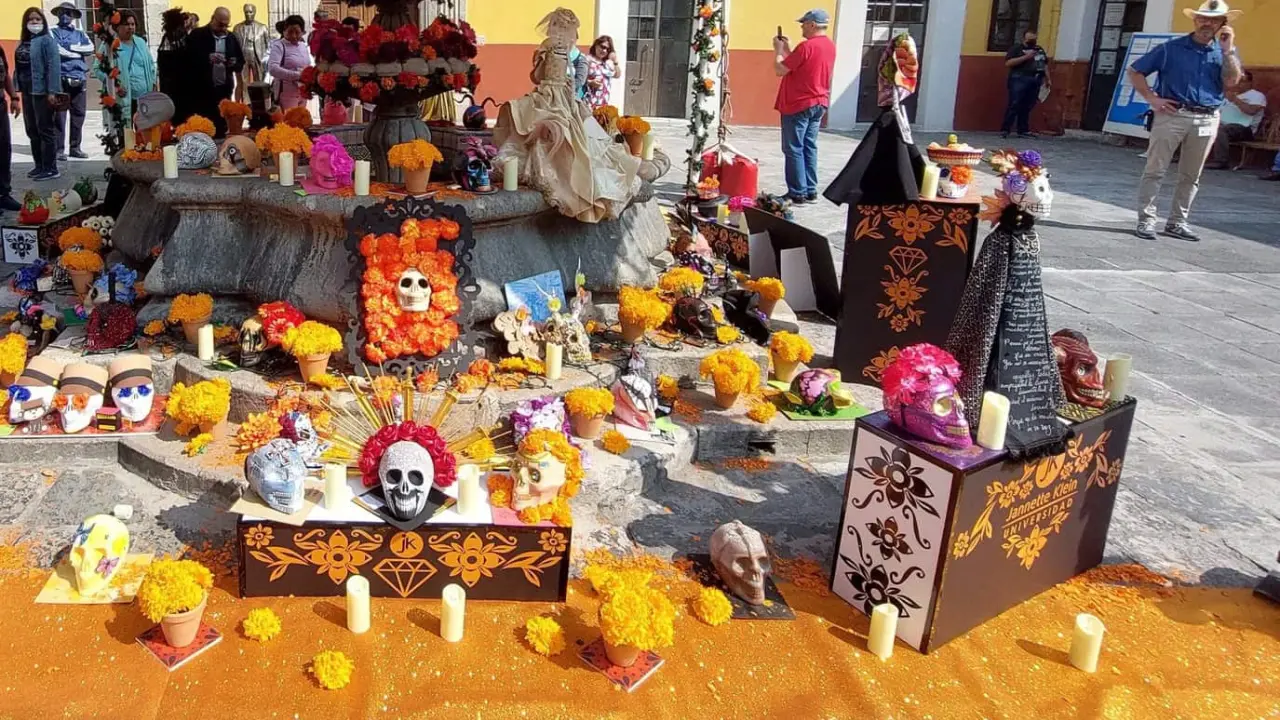 Monterrey invita a celebrar este domingo el Día de Muertos en el Museo de Historia Mexicana. Foto temática.