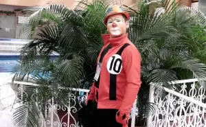 Chacharitas es el payaso que convirtió la alegría en su mejor acto