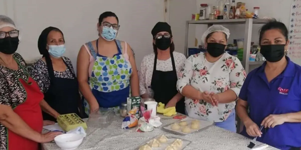 Más que un curso de repostería, en el CDI #2 las alumnas adquieren habilidades para generar ingresos mediante la venta de sus creaciones.