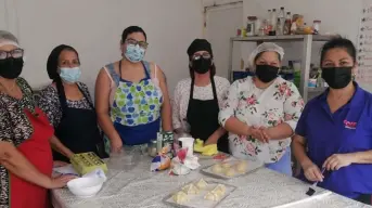 ¡Talento y tradición! Artesanas reposteras del CDI #2 en Culiacán aprenden a elaborar Pan de Muerto