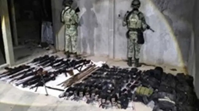 Armas aseguradas.