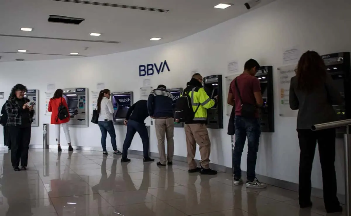 ¿Abren los bancos el 1 y 2 de noviembre?