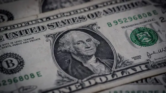 Así se cotiza el dólar en los bancos en México. Foto: Cortesía