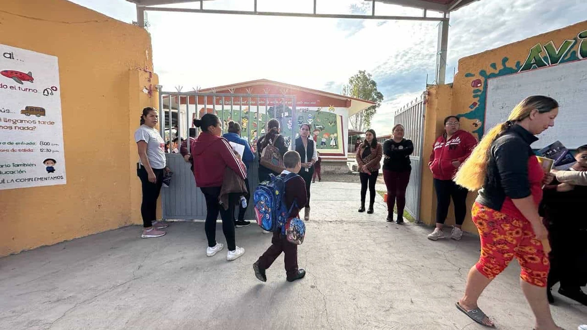 Nuevo horario de invierno para escuelas de Querétaro. Foto: Cortesía