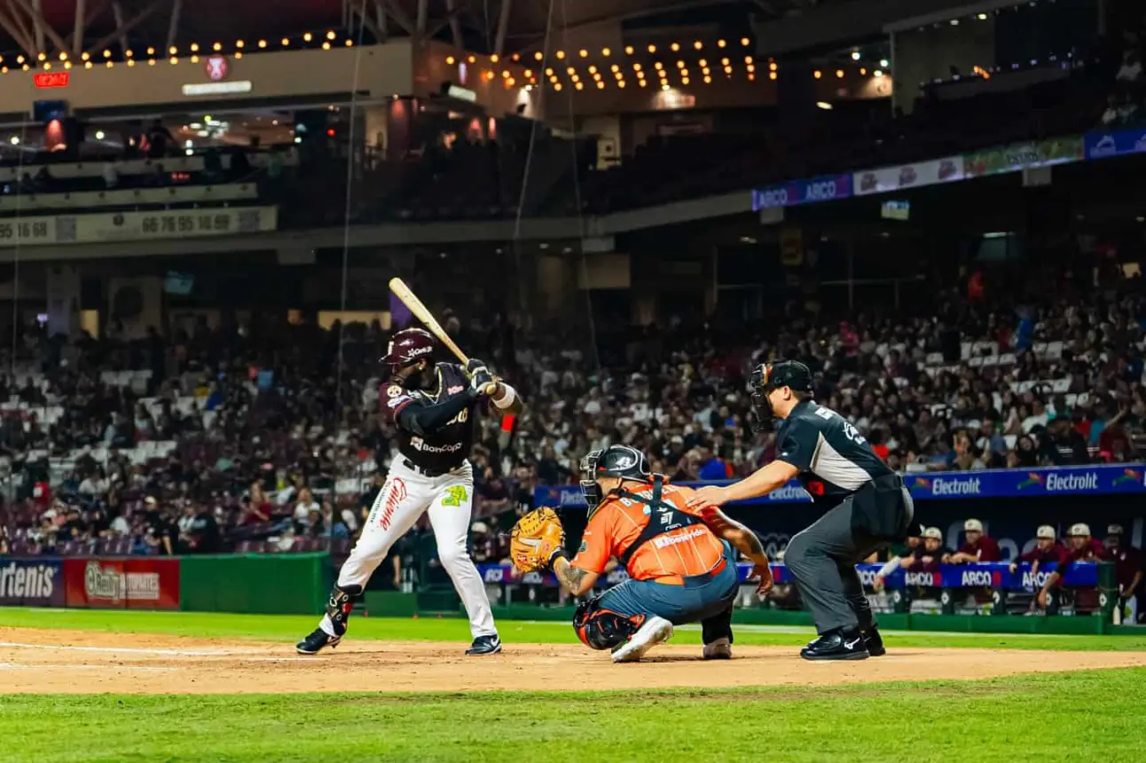 Culiacán vence 3-1 a Hermosillo |Imagen: Tomateros