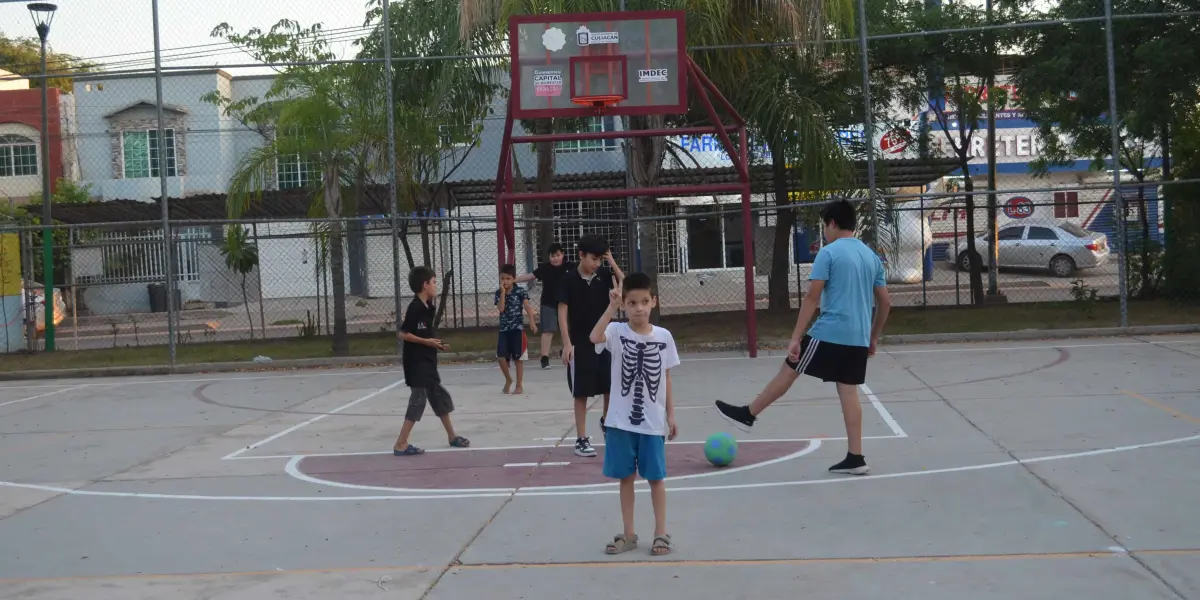 La Unidad Deportiva de colonia Amistad se consolida como un espacio de paz y convivencia tras su rehabilitación. Foto: Juan Madrigal