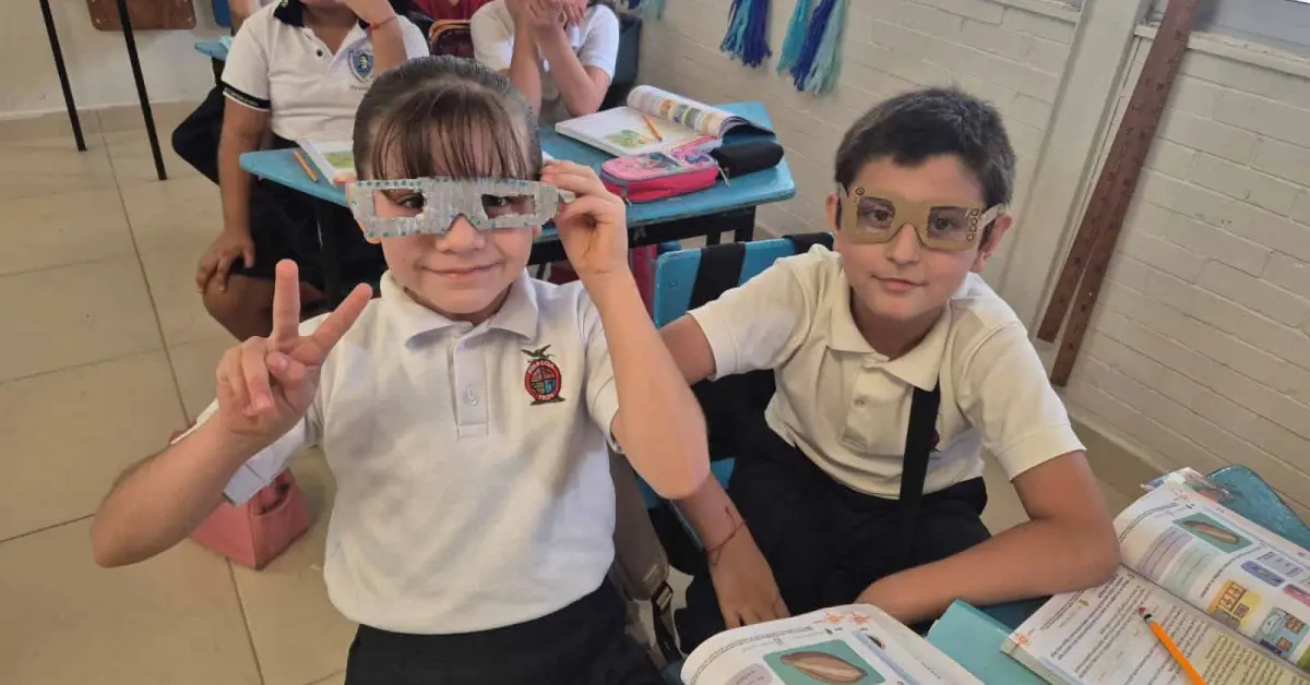 Niños y Niñas de la primaria Ignacio Manuel Altamirano de Culiacán brillan en el concurso internacional ‘Gafas del Futuro’