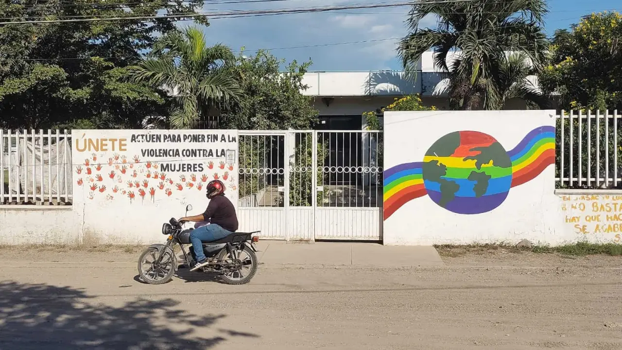 Atención gratuita se ofrece en CESAVVI de lunes a viernes, brindando un espacio seguro y de apoyo integral para quienes lo necesitan. Foto: Juan Madrigal