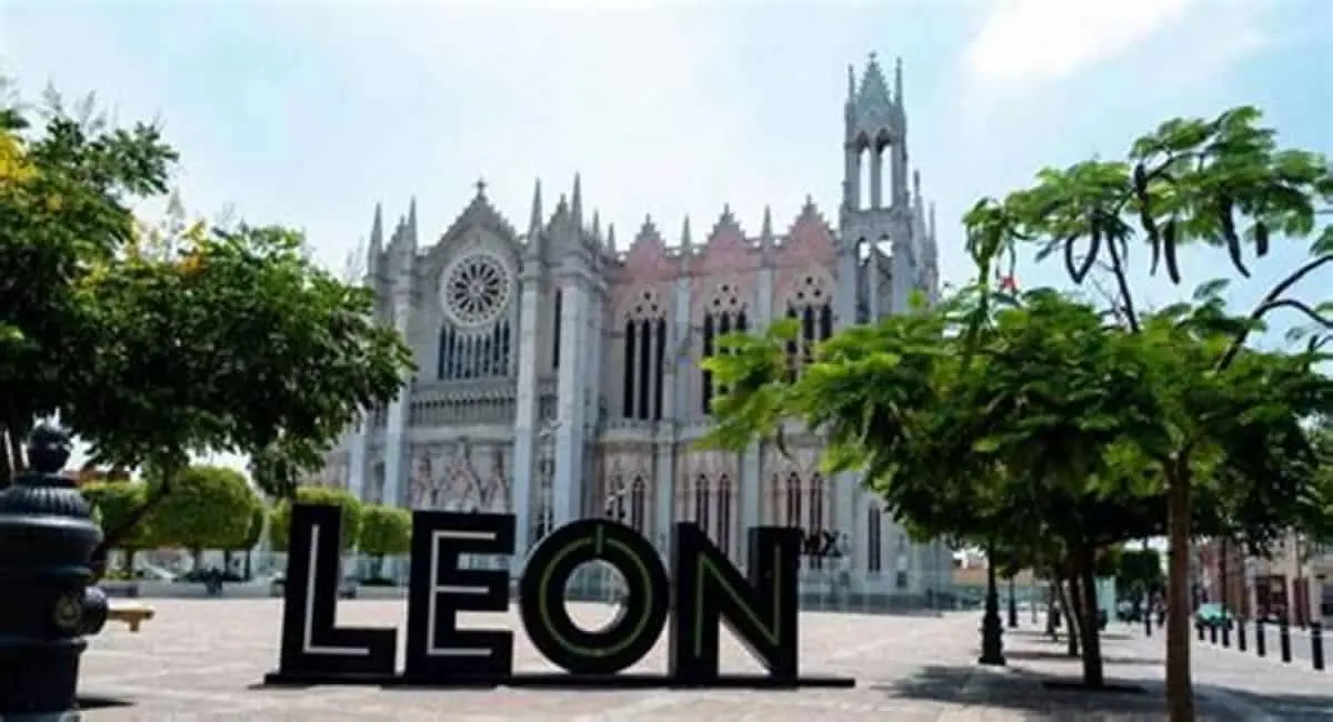 Descubre la belleza del centro histórico de León, Guanajuato