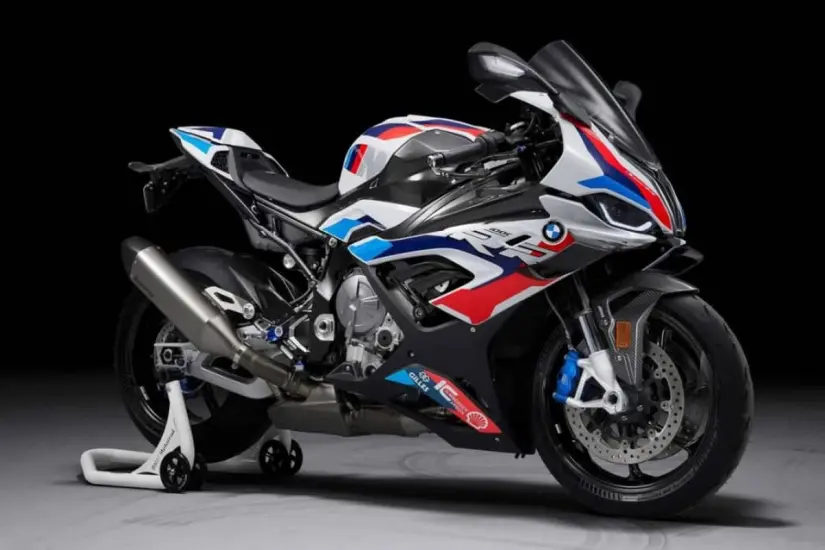 Conoce la nueva BMW S 1000 R, la moto deportiva más potente para 2025