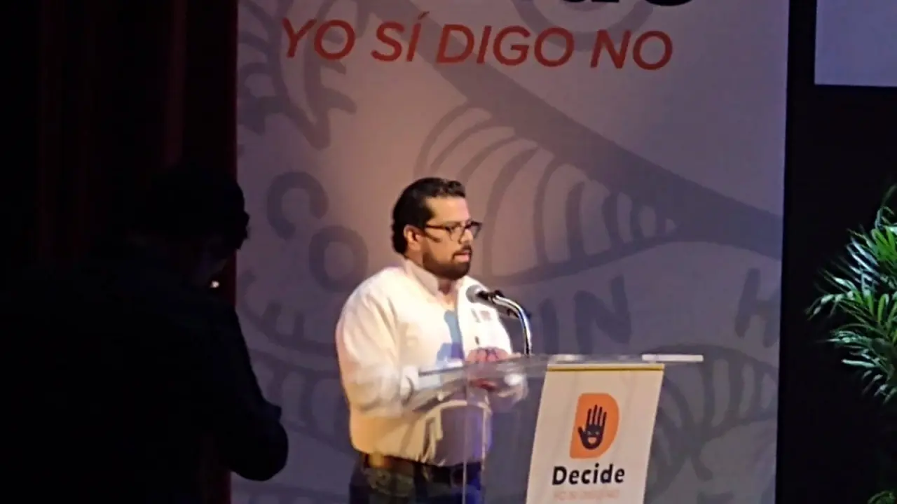 El programa Decide, Yo si digo no, es un esfuerzo conjunto entre sociedad y gobierno para el bienestar de los niños y jóvenes.