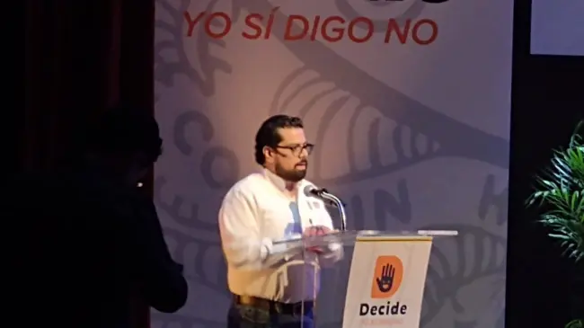 El programa Decide, Yo si digo no, es un esfuerzo conjunto entre sociedad y gobierno para el bienestar de los niños y jóvenes.