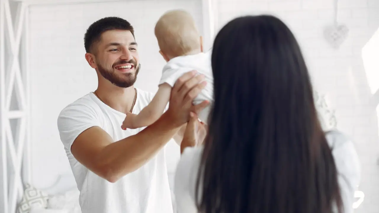 Los detalles del registro de la Beca desde la Cuna de la CDMX. Foto. Freepik