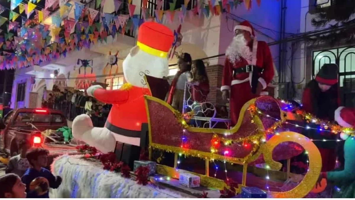 Invitan al Desfile de Navidad en Ensenada. Foto: Ilustrativa-Cortesía