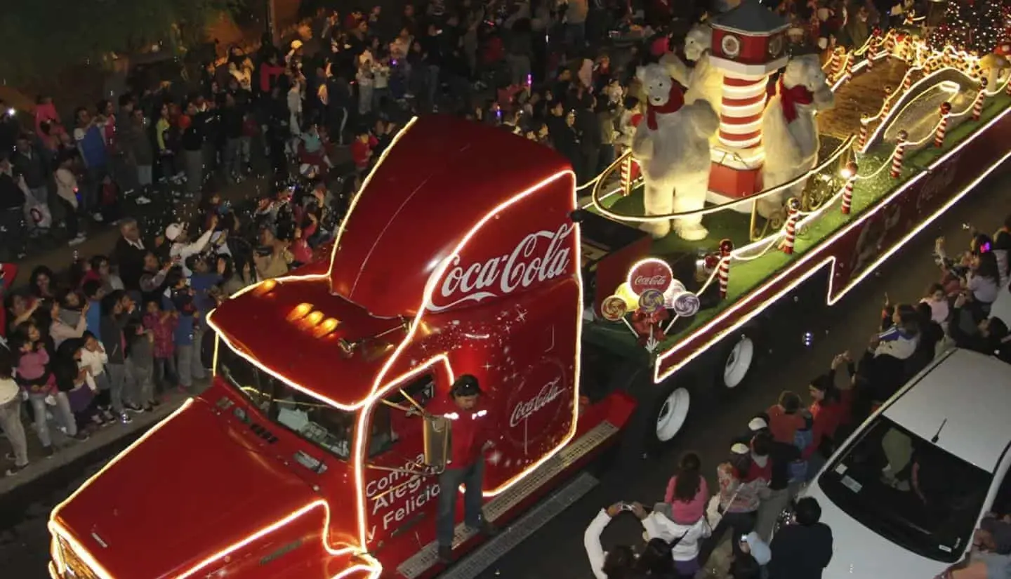 Ya se confirmaron las ciudades en las que habrá desfile navideño de la Caravana de Coca Cola 2024 y están son las fechas y horarios