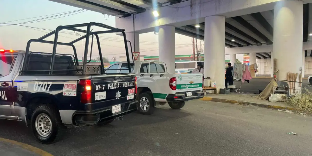 Don Blas regresa a casa con sus mascotas gracias al apoyo de Policías de la SSPyTM y personal del Sistema DIF Culiacán. Fotos: SSPyTM