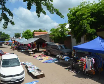 Ropa, comida y más, puedes encontrar en el tianguis de la 5 de Febrero en Culiacán