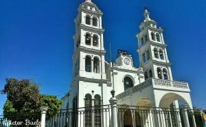 El reloj monumental de Navolato es una joya histórica que late con el corazón del pueblo