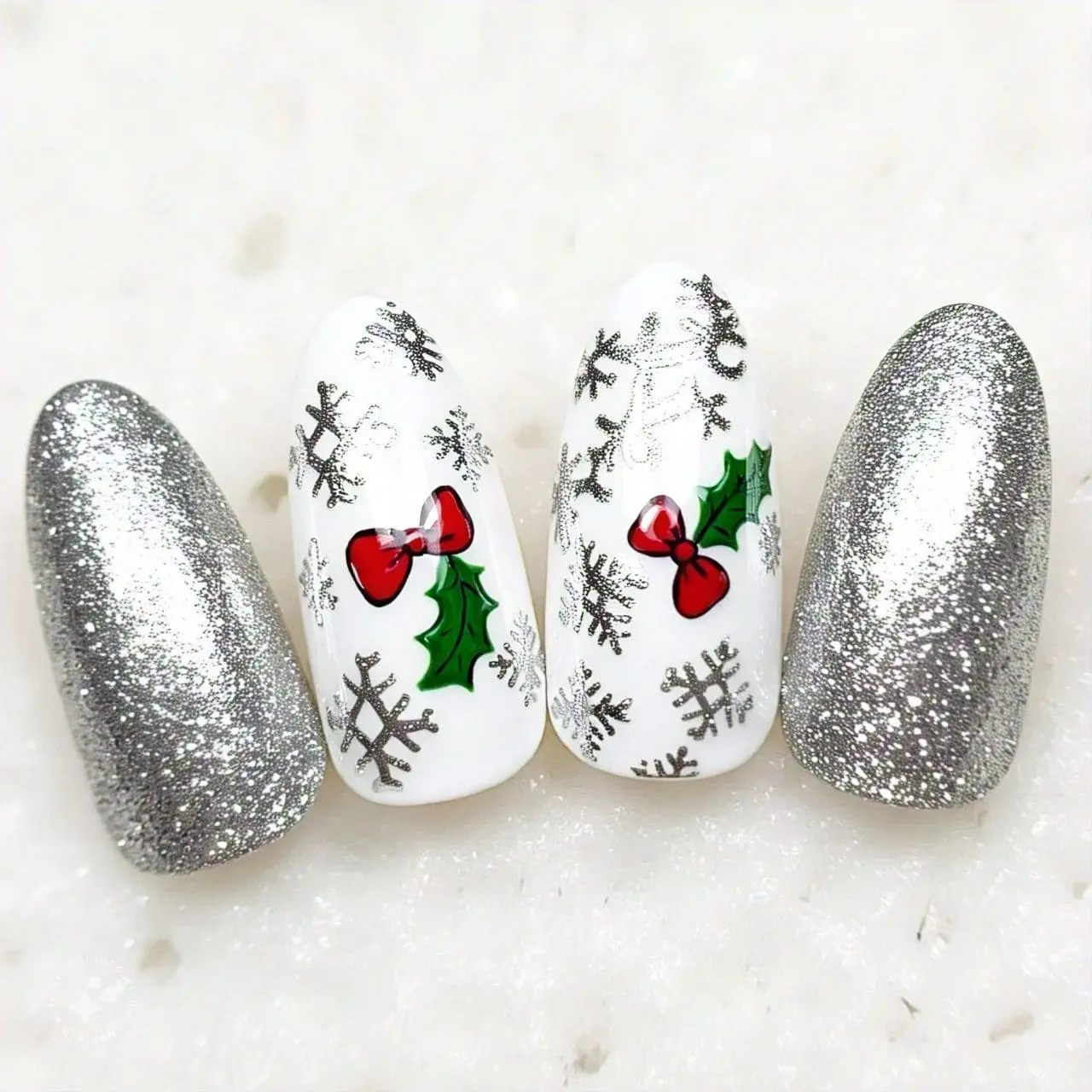 Imagen de uñas navideñas hechas por la IA