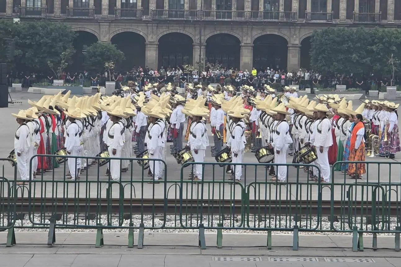 Calles alternas que puedes tomar tras cierre de circulación en algunas zonas por el desfile en la CDMX. Foto: Cortesía