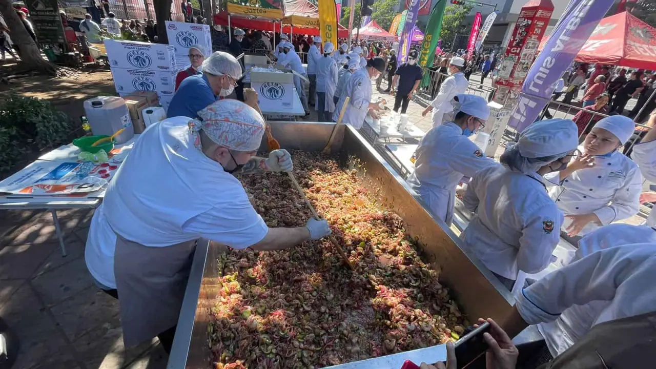 Aguachile más grande del mundo.