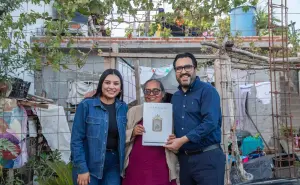 “Ahora sí es nuestra casa”: Emotiva entrega de títulos de propiedad en la colonia Las Coloradas en Culiacán