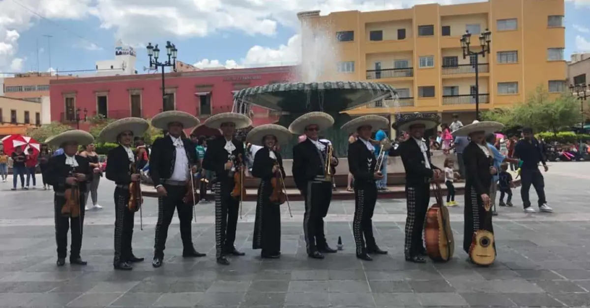 La Plaza del Mariachi: Un Ícono Cultural en el Corazón de León, Guanajuato