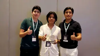 Ex Alumnos de CECyTE Guanajuato Destacan en Competencia Universitaria con Innovador Proyecto Rueda Tec