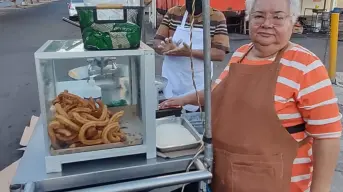 María Ayón endulza corazones con sus churros en el sector Humaya Culiacán