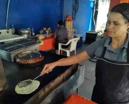 Arcadia Romero: La fuerza de una madre que forja su futuro haciendo tortillas en Culiacán