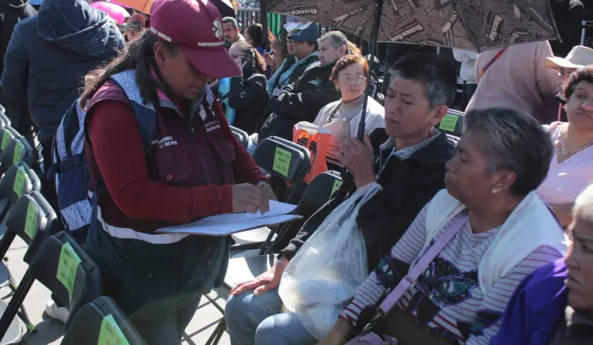 Se realiza el primer pago del Programa Ingreso Universal Ciudadano en la Ciudad de México. Foto: Cortesía