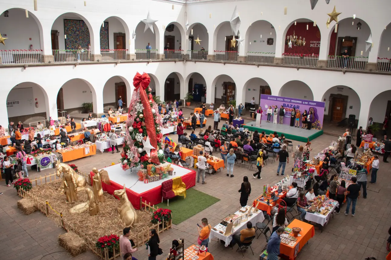 Culiacán impulsa a mujeres emprendedoras con el bazar Somos tu red de apoyo.