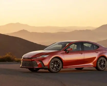 Toyota Camry 2025: características, versiones y precios en México