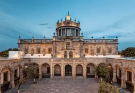 Hospicio Cabañas en Guadalajara: arte, historia y arquitectura en un icono cultural