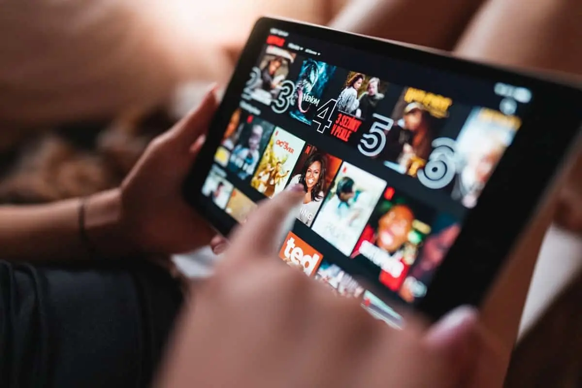Existen varias alternativas para disfrutar de películas gratis sin recurrir a la piratería. Foto: Pixabay