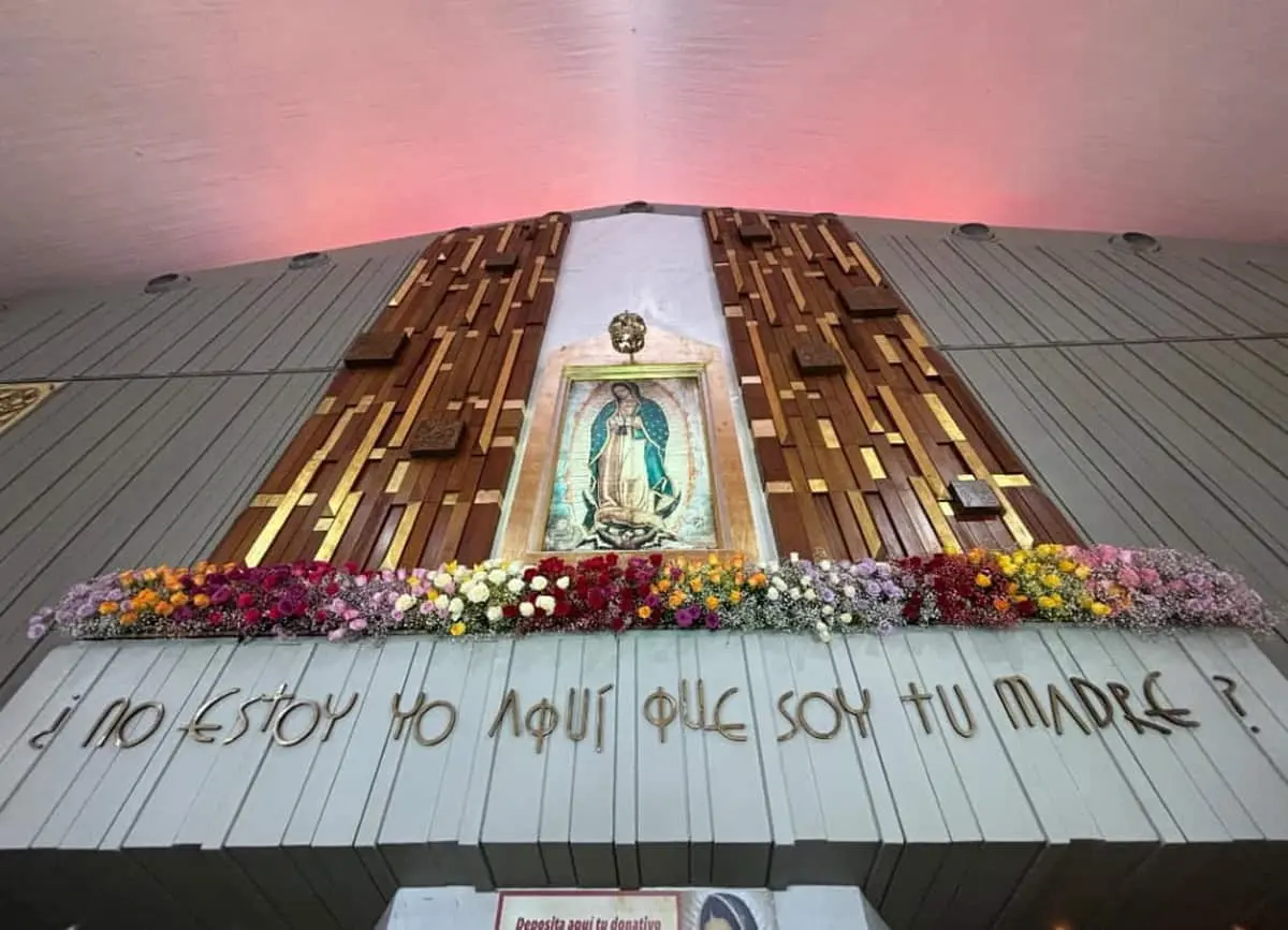 Mañanitas a la Virgen de Guadalupe en La Lomita.