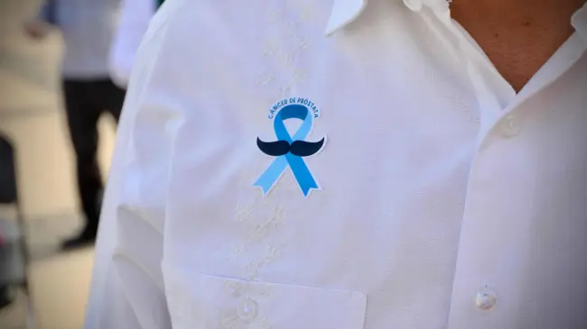 Instala Secretaría de Salud Unidad Móvil en Palacio de Gobierno para la detección de cáncer de próstata.