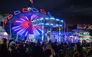 El Festival Navideño de Celaya, tendrá pista de hielo y juegos mecánicos; precio de la entrada