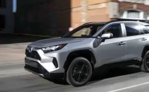 Toyota RAV4 2025: ¿cuál será su precio de lanzamiento en México?