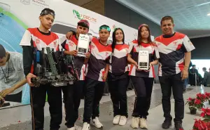 Estudiantes del Cecytem Lagunillas son seleccionados para el mundial de Robótica en Texas